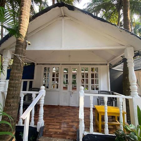 The Charming Nights Hotel ปาโลเลม ภายนอก รูปภาพ