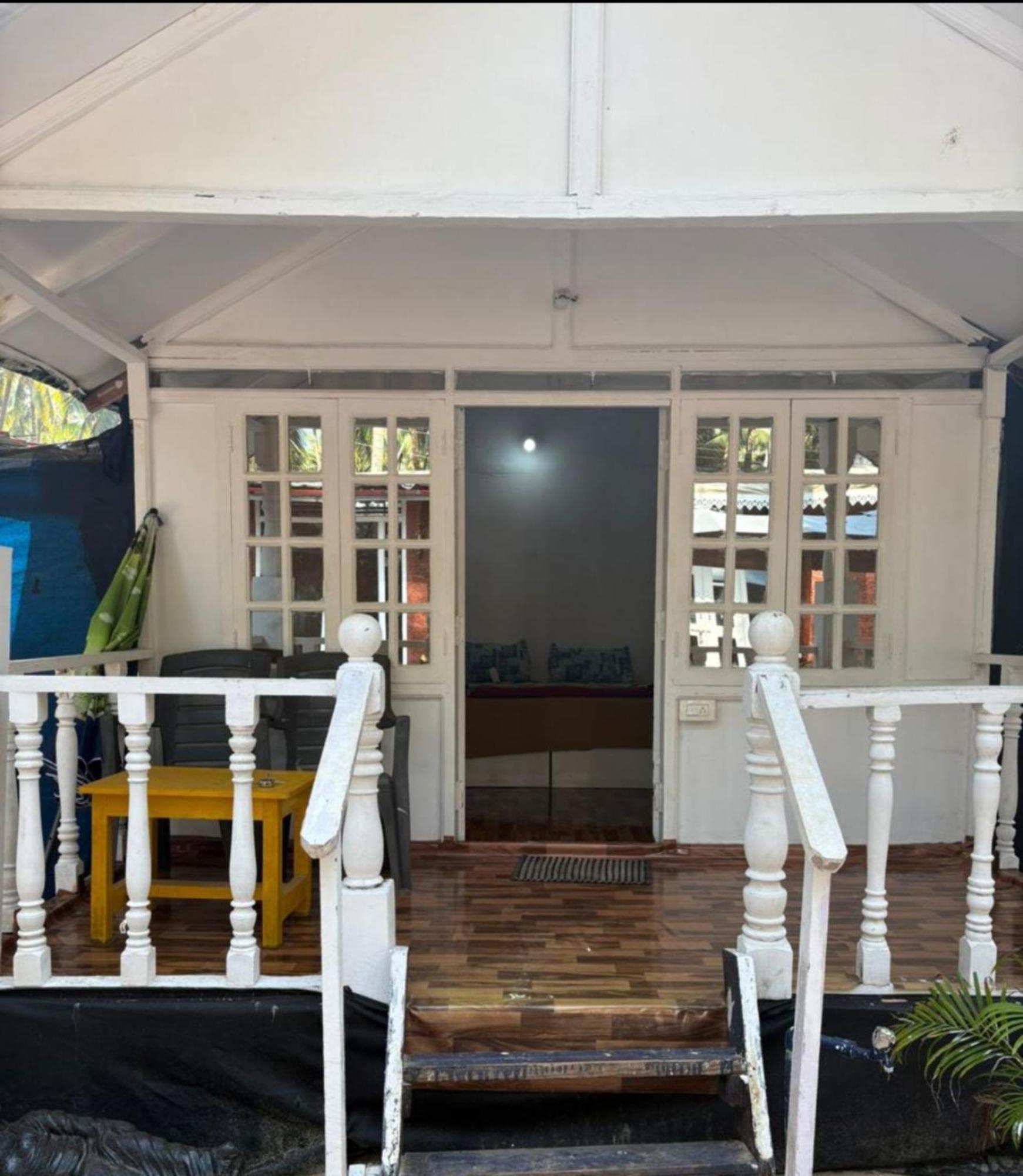 The Charming Nights Hotel ปาโลเลม ภายนอก รูปภาพ
