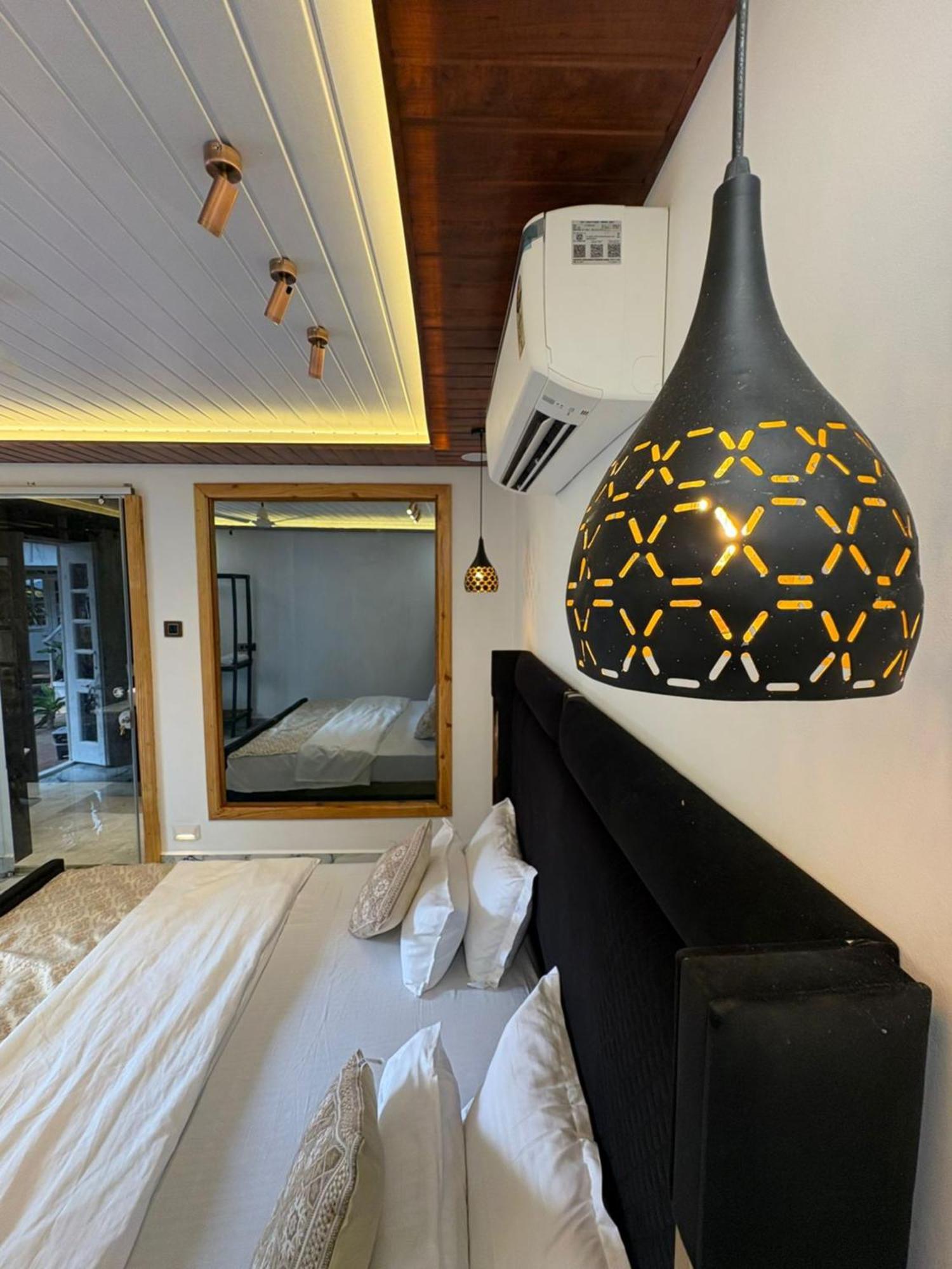 The Charming Nights Hotel ปาโลเลม ภายนอก รูปภาพ
