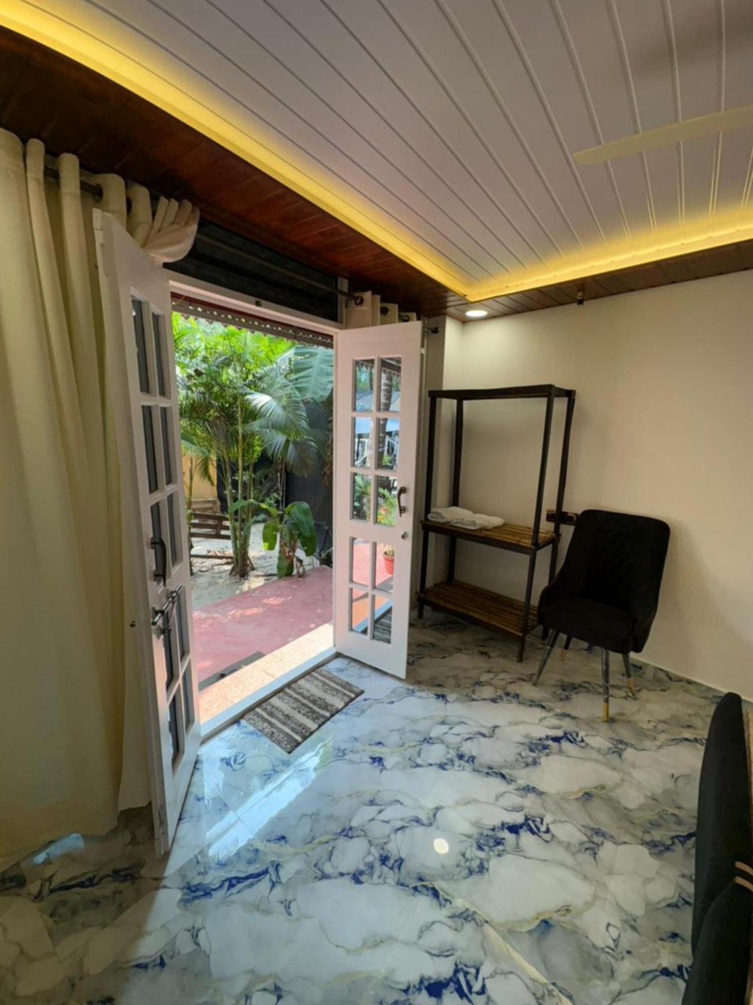 The Charming Nights Hotel ปาโลเลม ภายนอก รูปภาพ